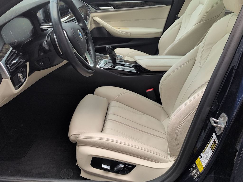 Thumbnail: 2020 BMW 5 Series - 11