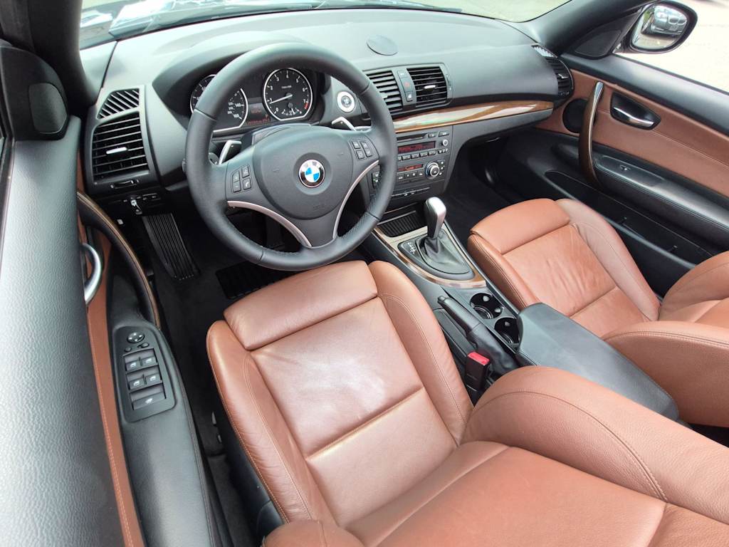 Thumbnail: 2012 BMW 1 Series - 2