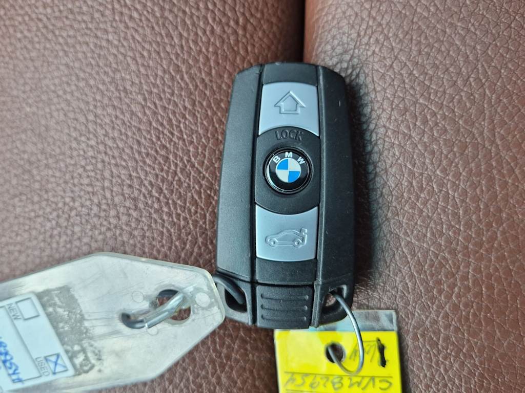 Thumbnail: 2012 BMW 1 Series - 19