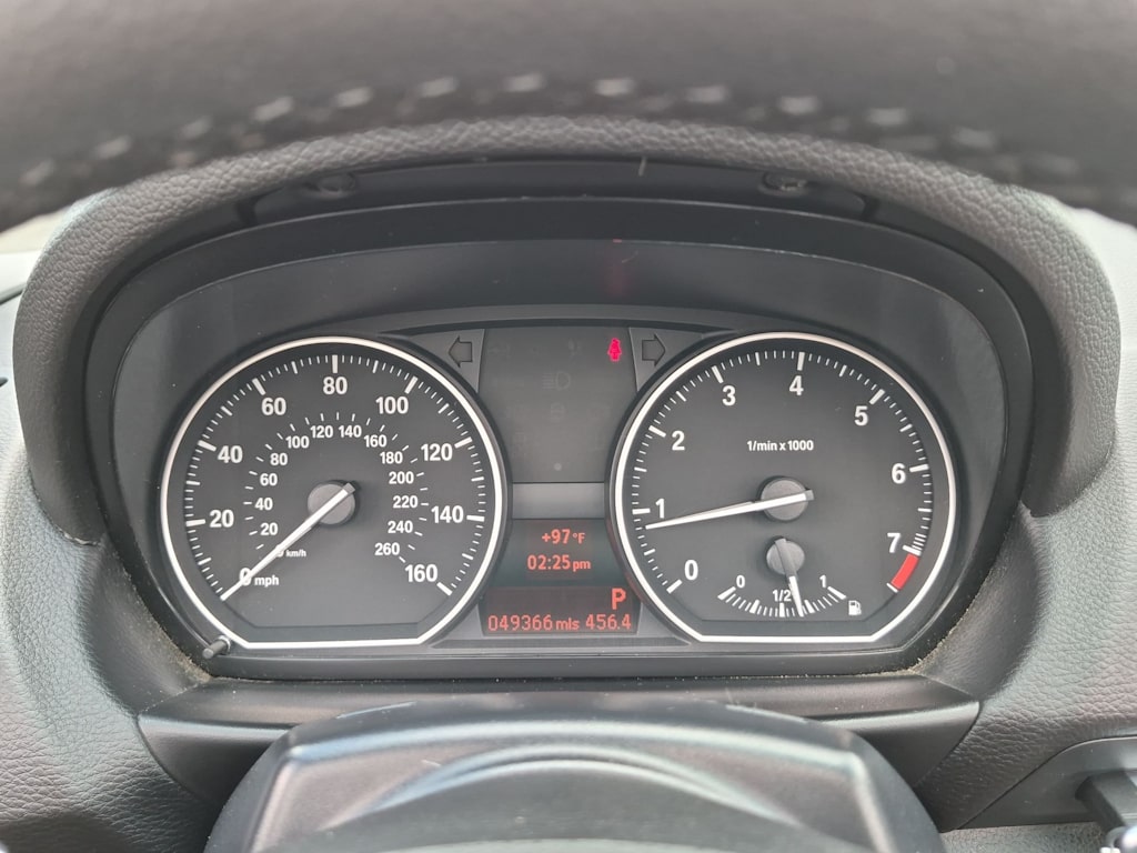 Thumbnail: 2012 BMW 1 Series - 17