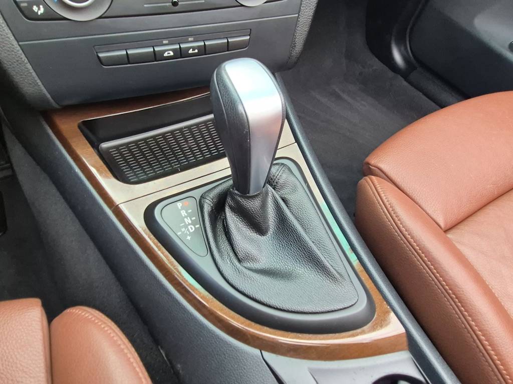 Thumbnail: 2012 BMW 1 Series - 16