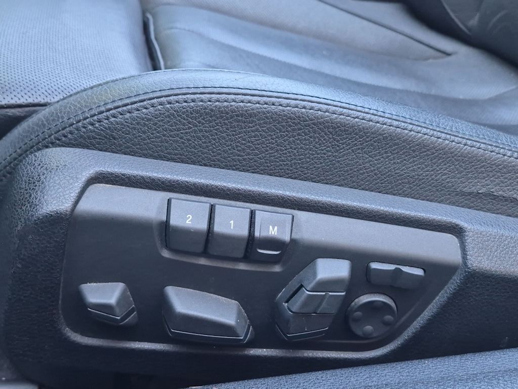 Thumbnail: 2014 BMW 6 Series - 29