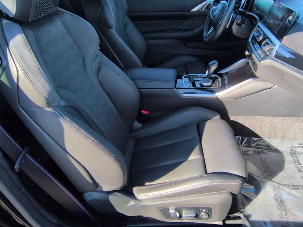 Thumbnail: 2023 BMW M4 - 12