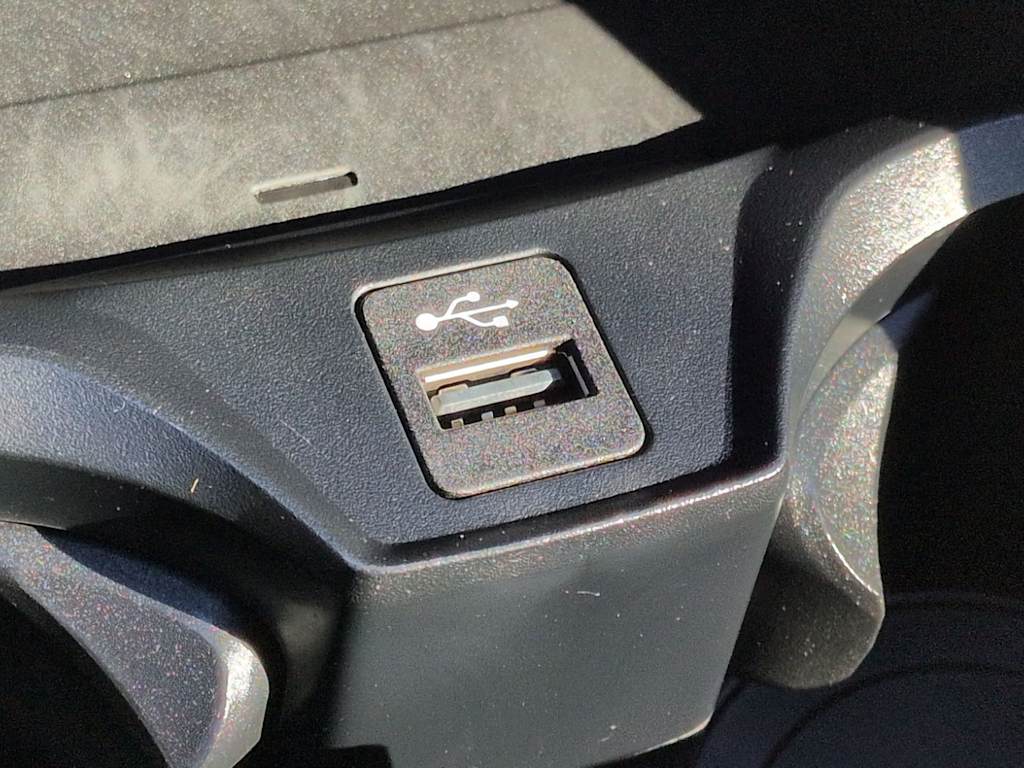 Thumbnail: 2023 BMW M4 - 35