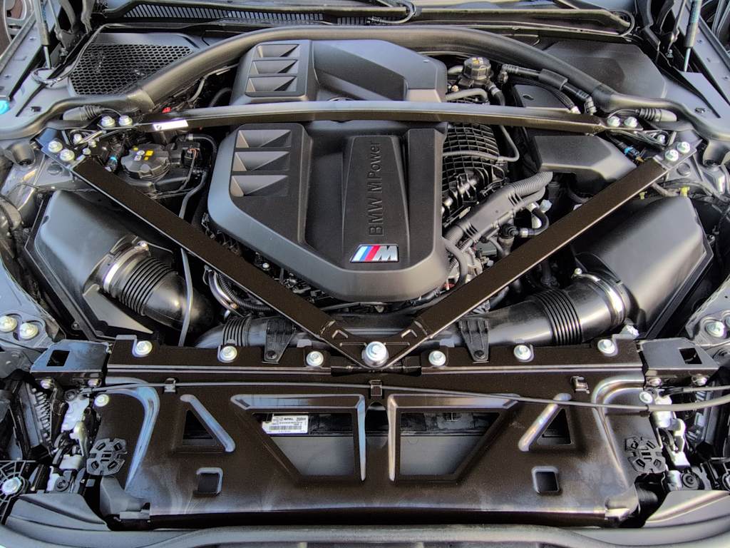 Thumbnail: 2025 BMW M4 - 9