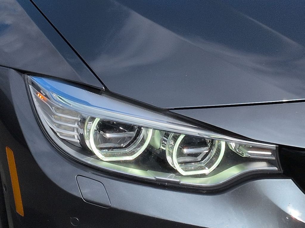 Thumbnail: 2016 BMW M4 - 24