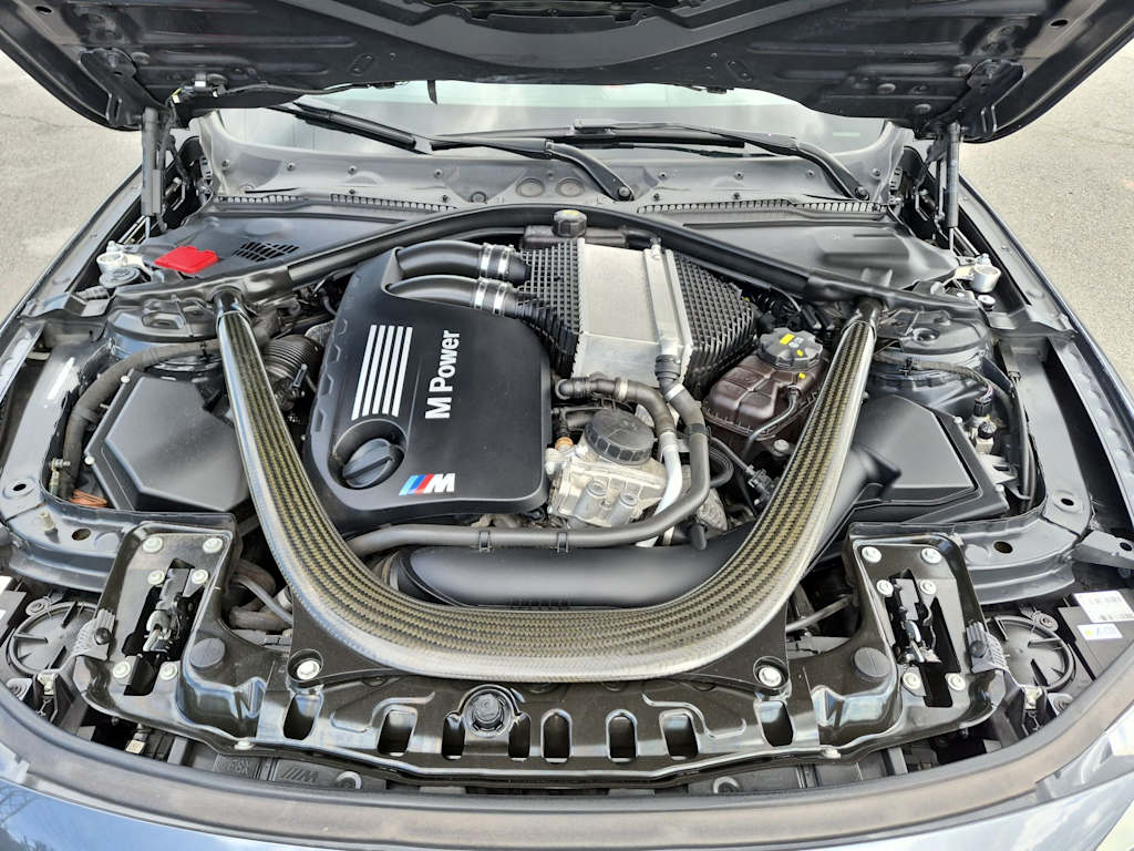 Thumbnail: 2016 BMW M4 - 9
