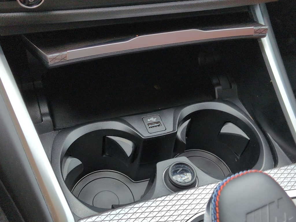 Thumbnail: 2024 BMW M3 - 36