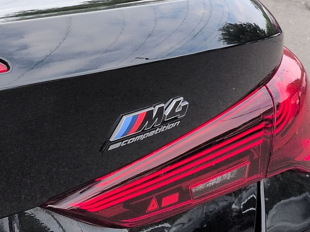 Thumbnail: 2026 BMW M4 - 25