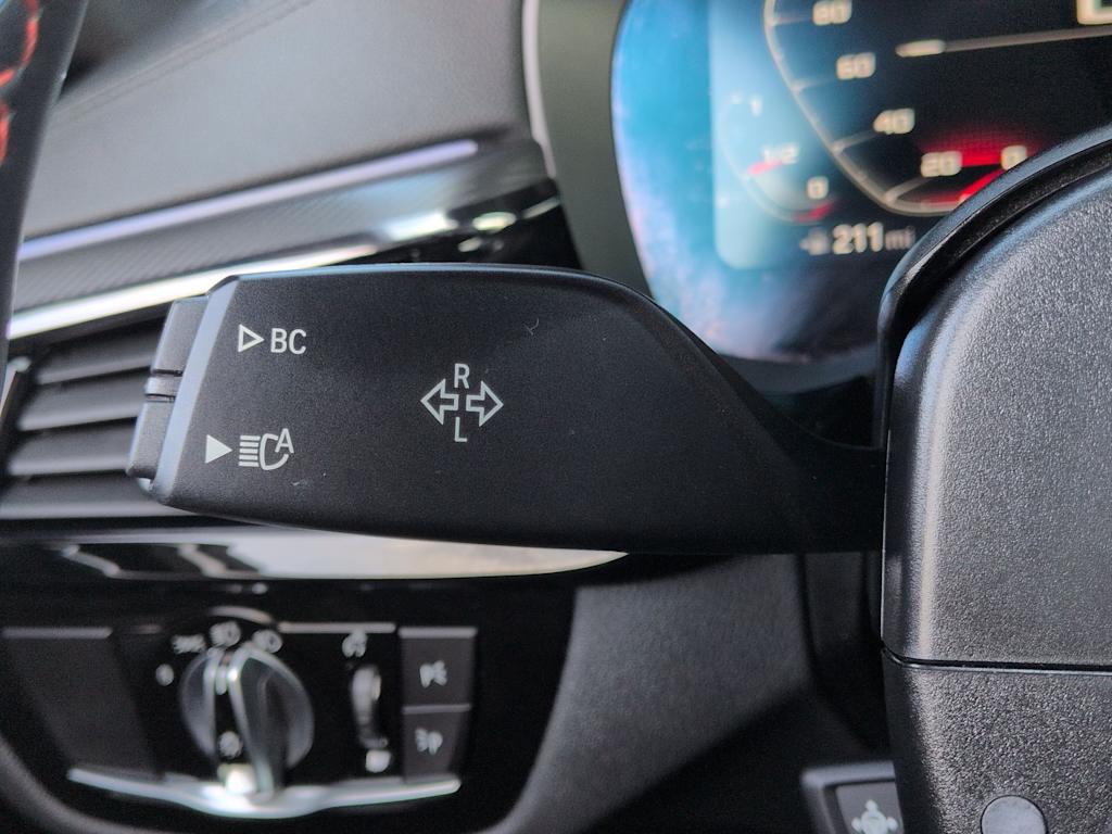 Thumbnail: 2023 BMW M5 - 31