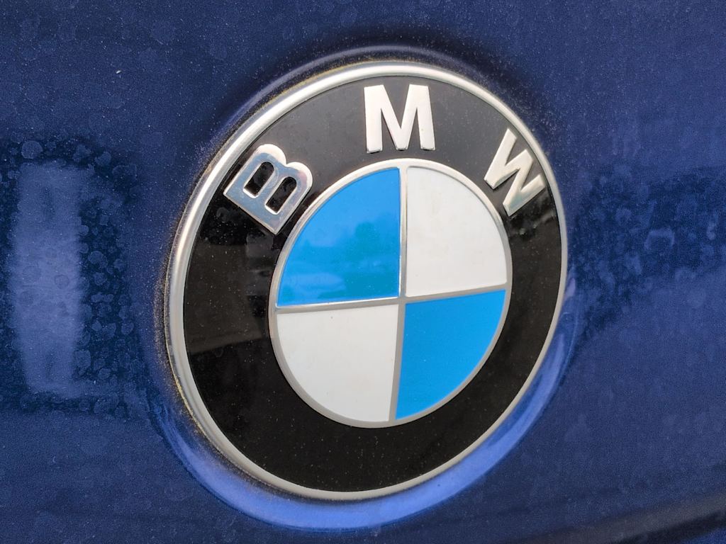 Thumbnail: 2025 BMW M5 - 7