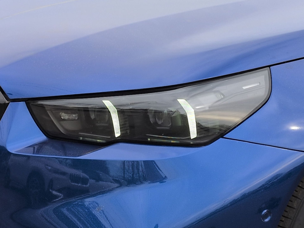 Thumbnail: 2025 BMW M5 - 23