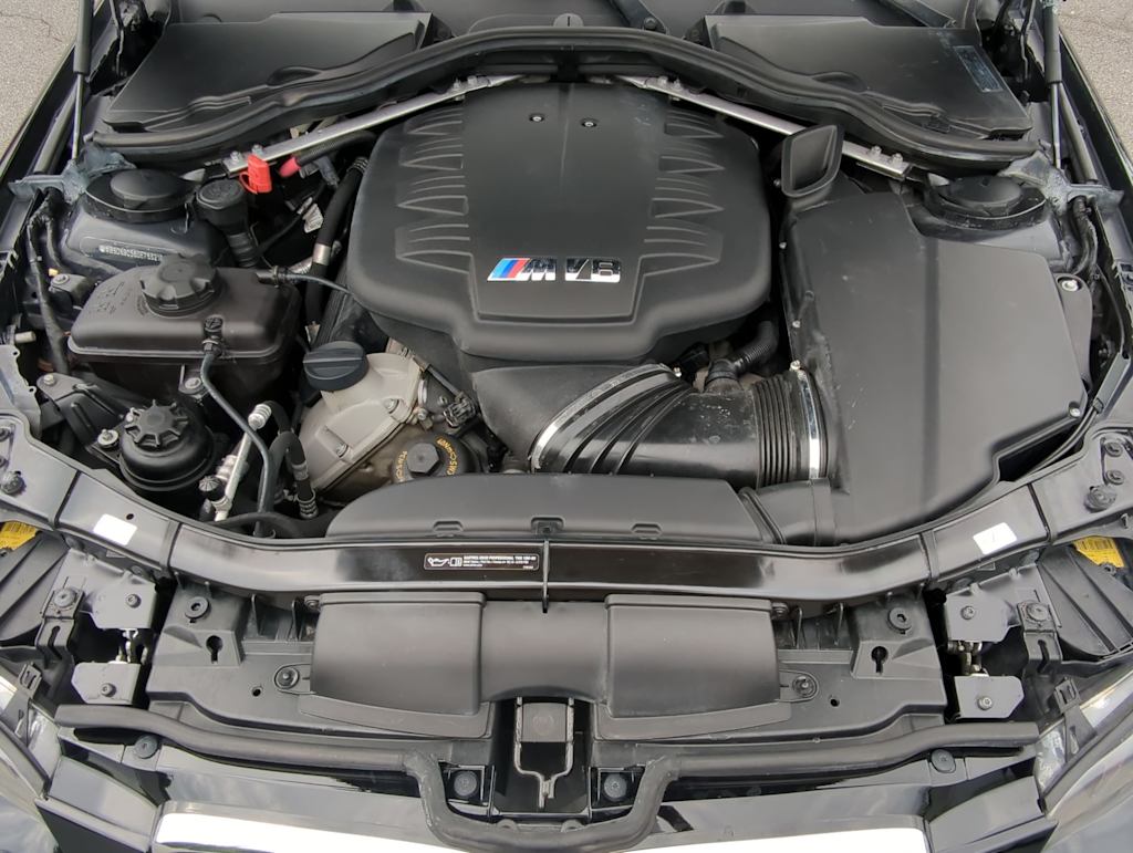 Thumbnail: 2013 BMW M3 - 9