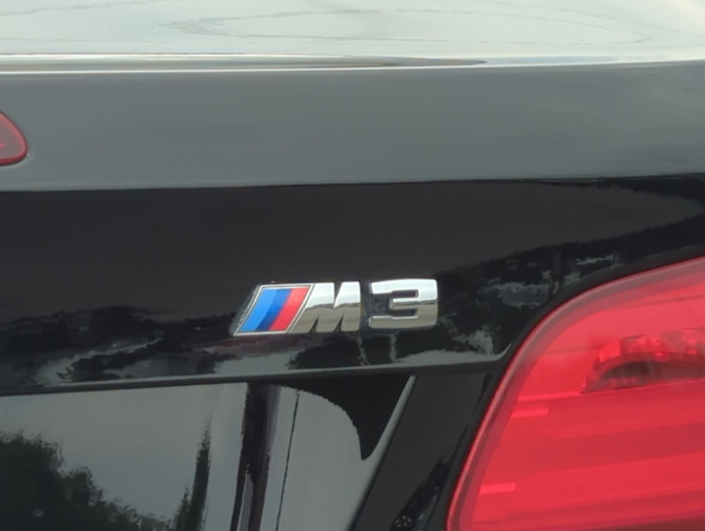 Thumbnail: 2013 BMW M3 - 24