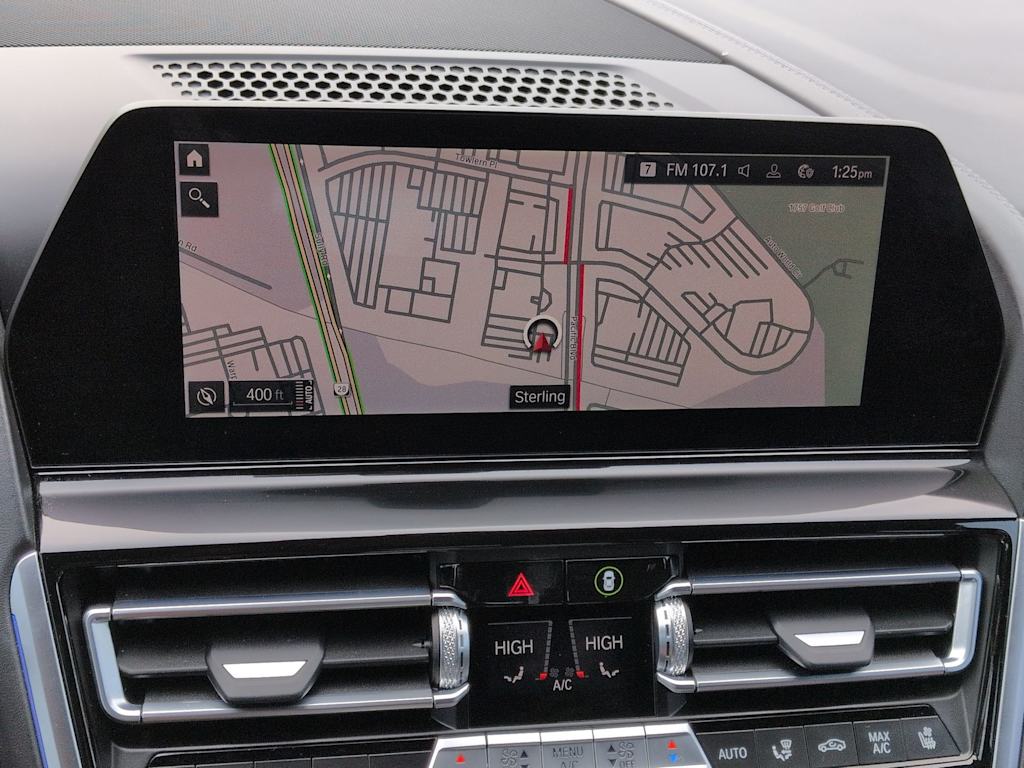 Thumbnail: 2022 BMW M8 - 32