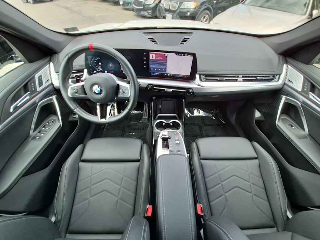 Thumbnail: 2025 BMW X1 - 10