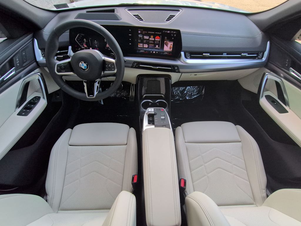Thumbnail: 2026 BMW X2 - 10