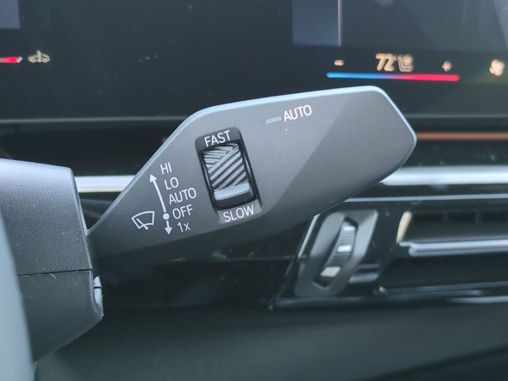 Thumbnail: 2025 BMW X2 - 15