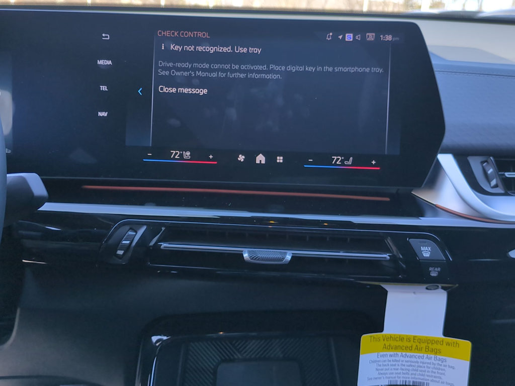 Thumbnail: 2025 BMW X2 - 16