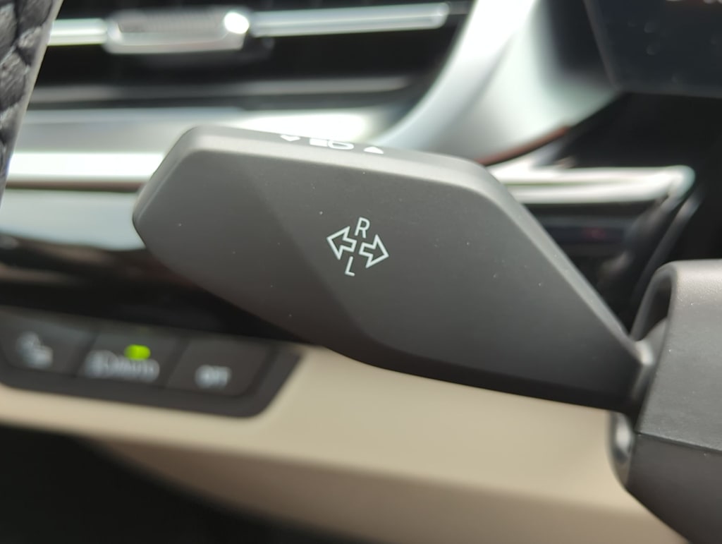 Thumbnail: 2025 BMW X1 - 32