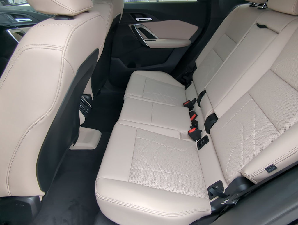 Thumbnail: 2025 BMW X1 - 26