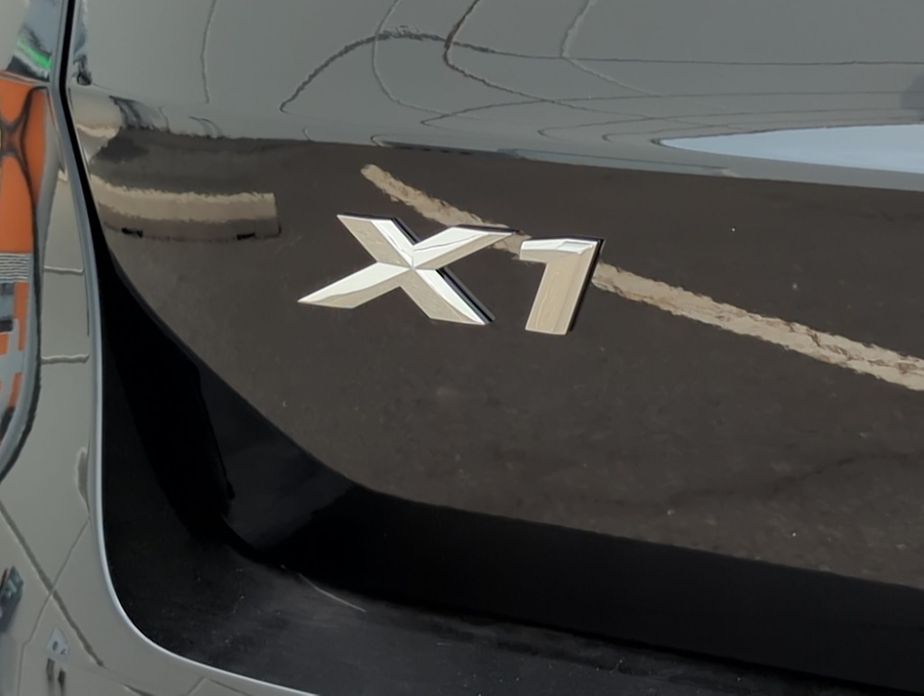 Thumbnail: 2025 BMW X1 - 23