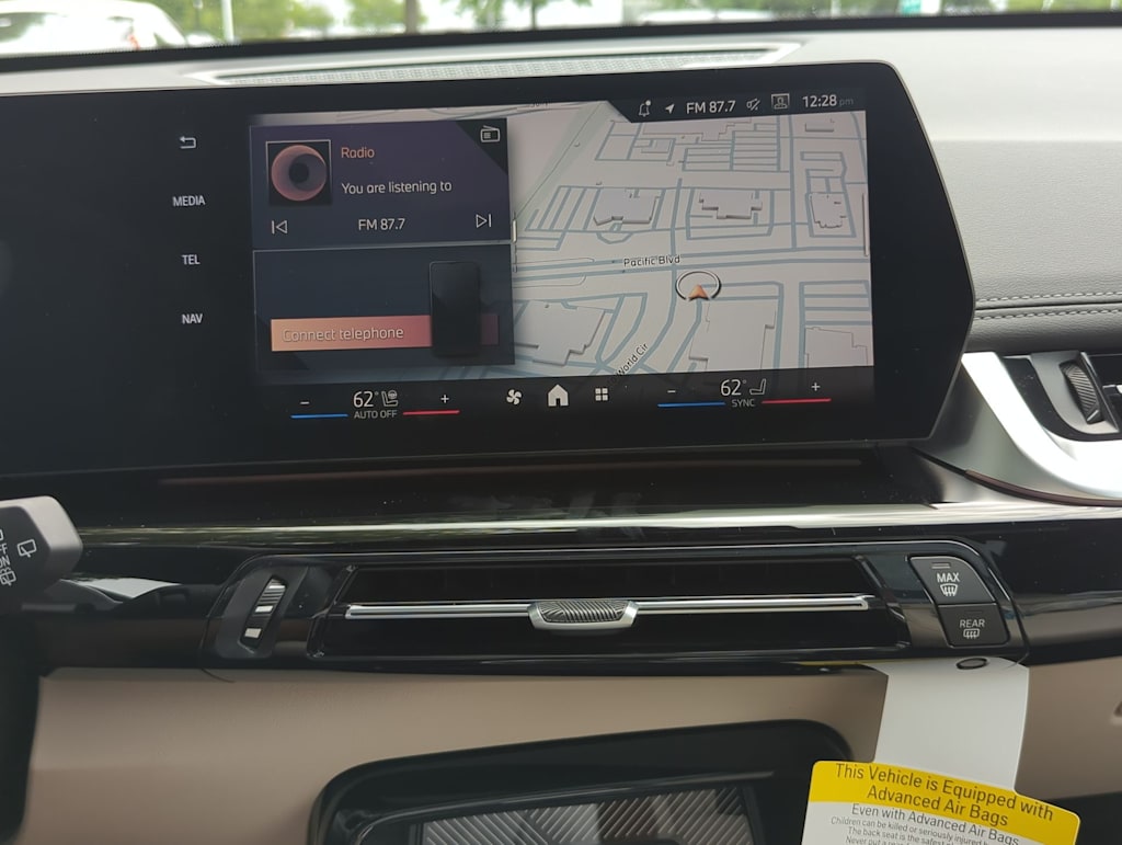 Thumbnail: 2025 BMW X1 - 14