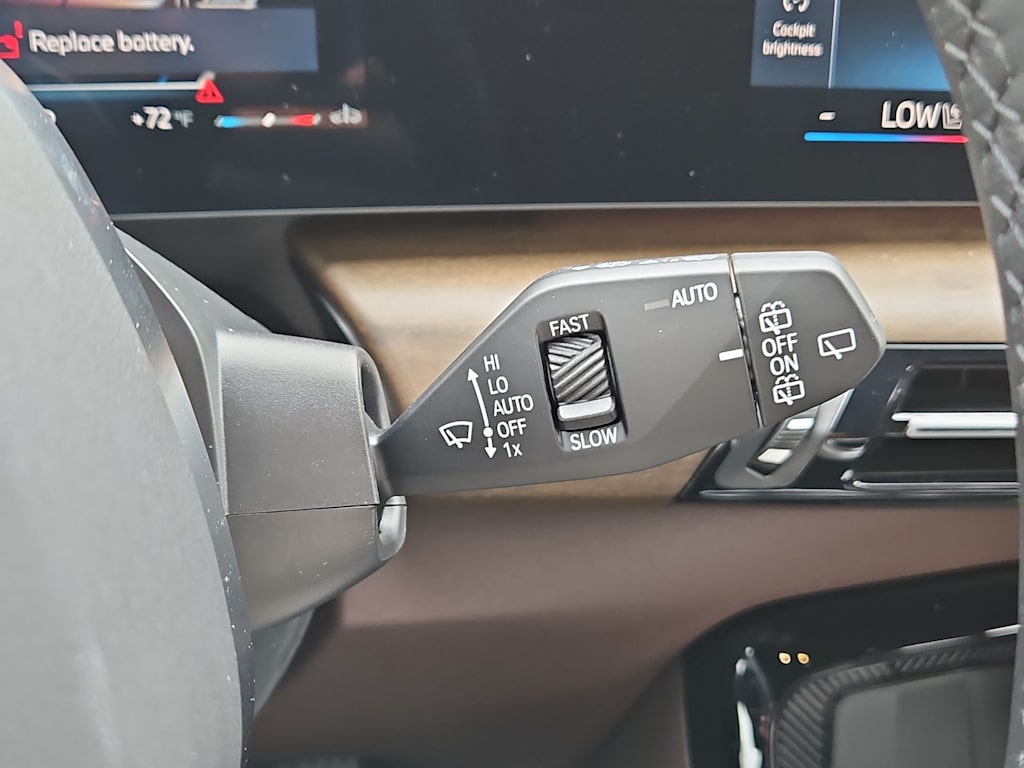 Thumbnail: 2025 BMW X1 - 31