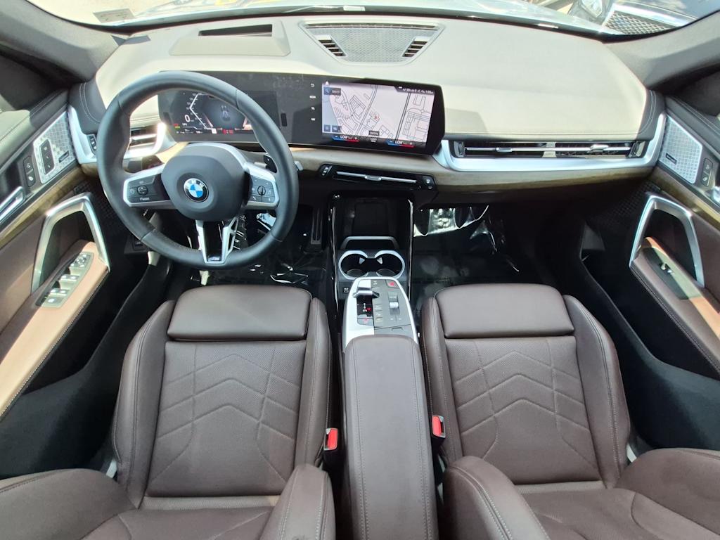 Thumbnail: 2023 BMW X1 - 10