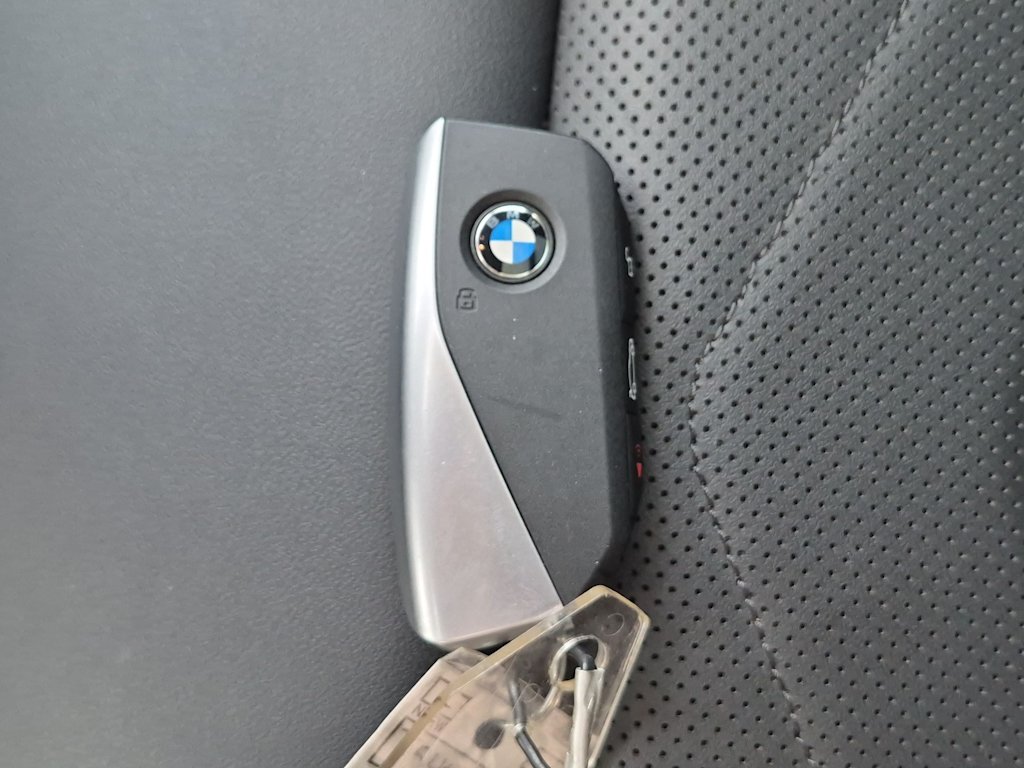 Thumbnail: 2026 BMW X1 - 19