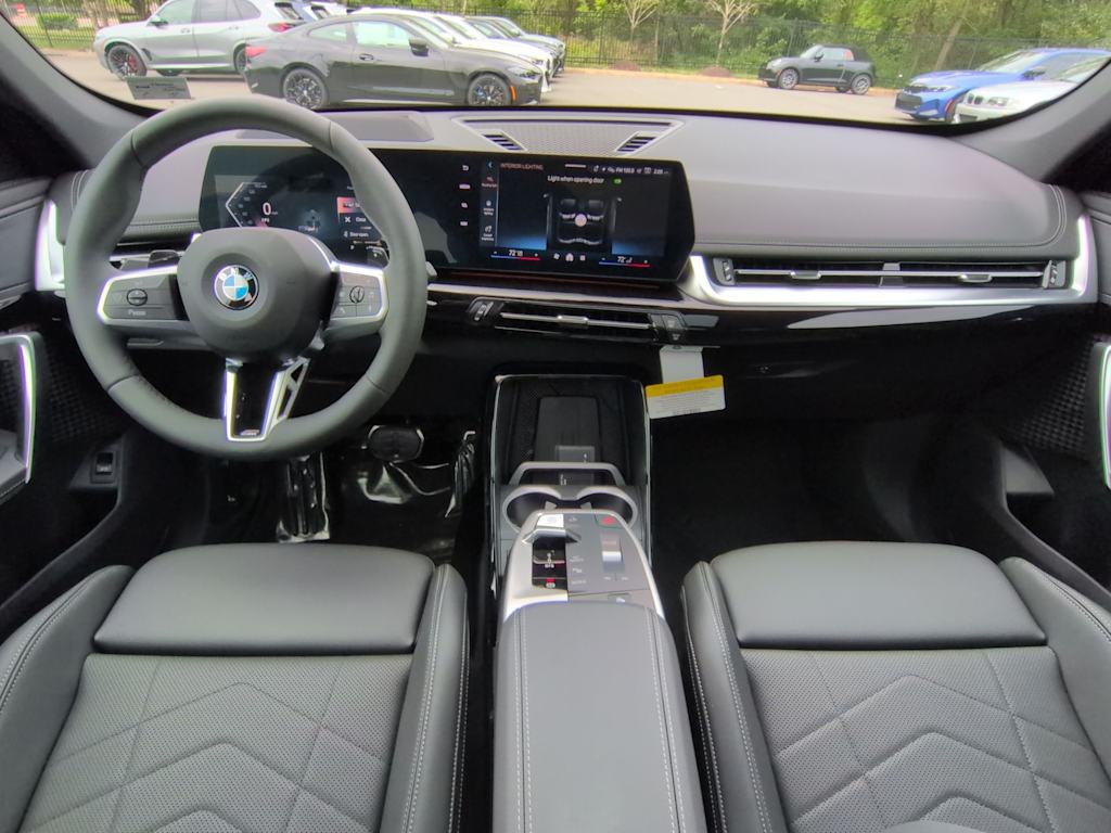 Thumbnail: 2026 BMW X1 - 10