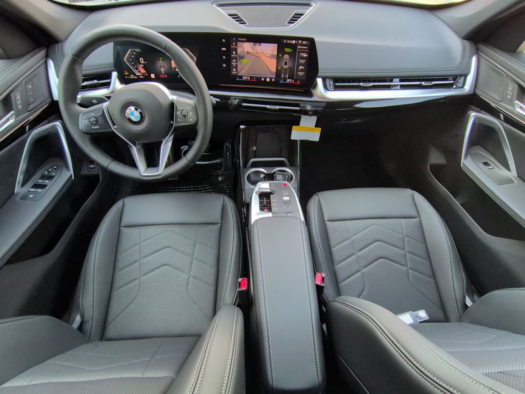 Thumbnail: 2026 BMW X1 - 10
