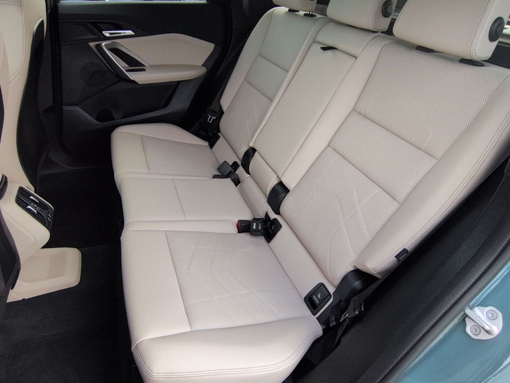 Thumbnail: 2025 BMW X1 - 27