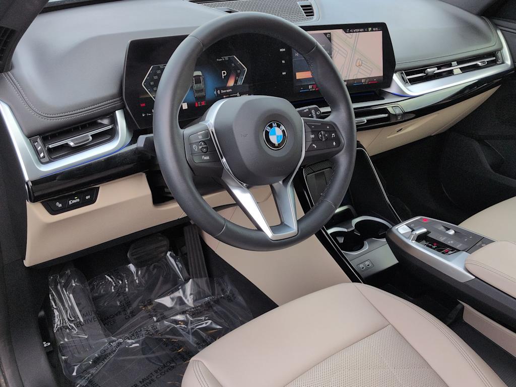 Thumbnail: 2025 BMW X1 - 2