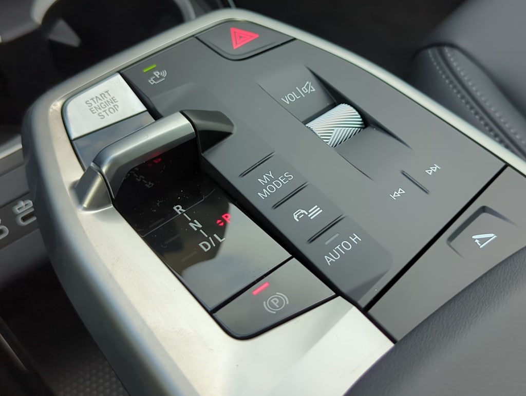 Thumbnail: 2025 BMW X1 - 15