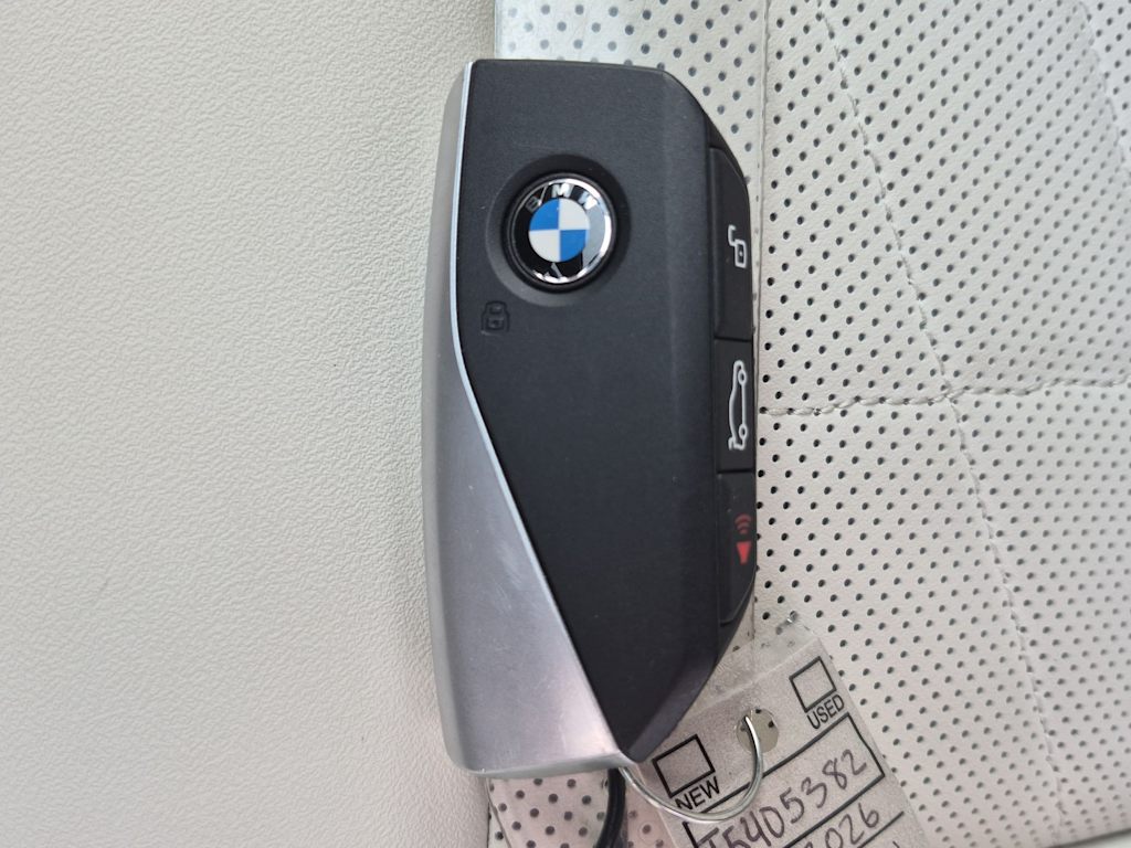 Thumbnail: 2026 BMW X1 - 19