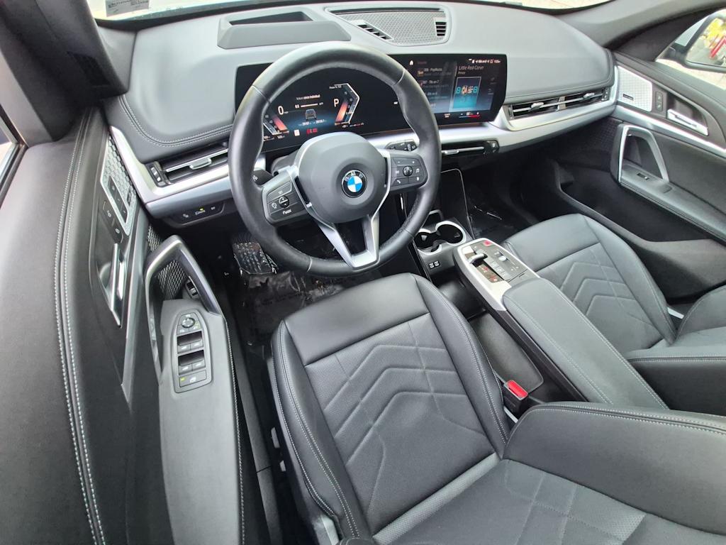 Thumbnail: 2023 BMW X1 - 2