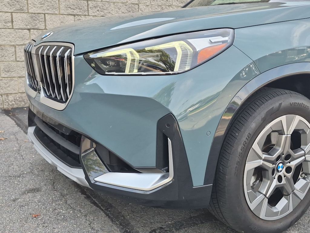Thumbnail: 2023 BMW X1 - 25