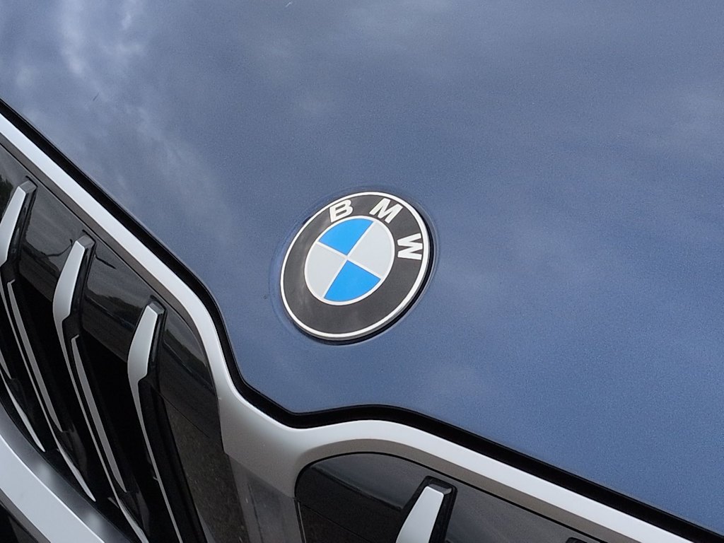 Thumbnail: 2025 BMW X1 - 7