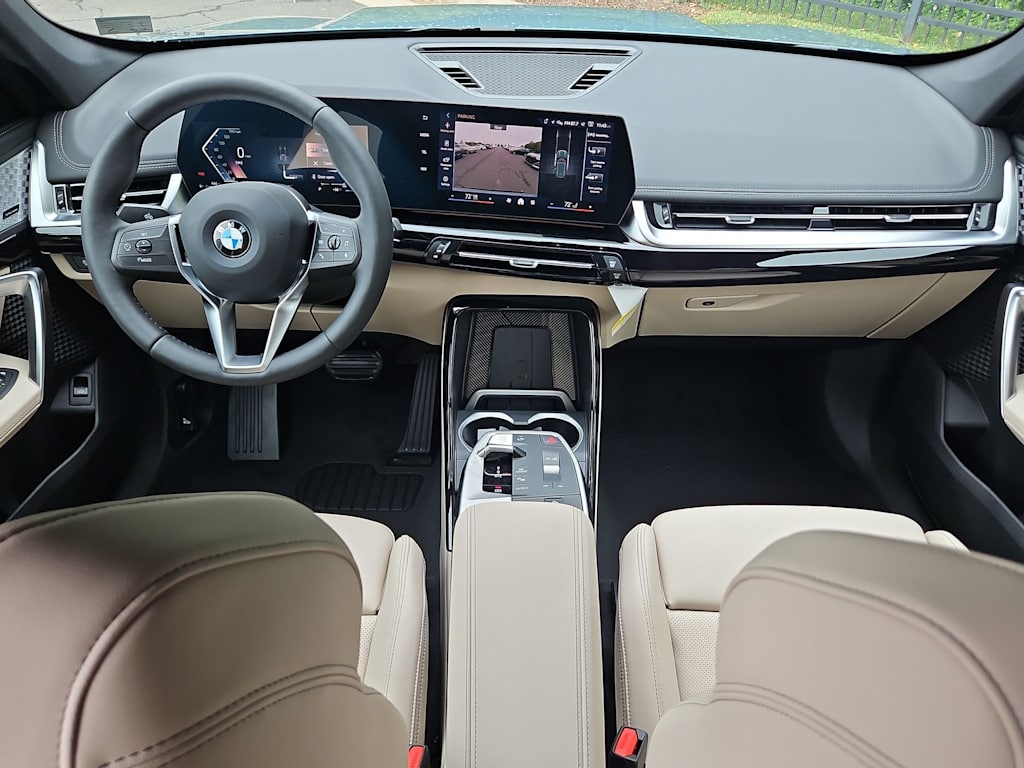 Thumbnail: 2025 BMW X1 - 10