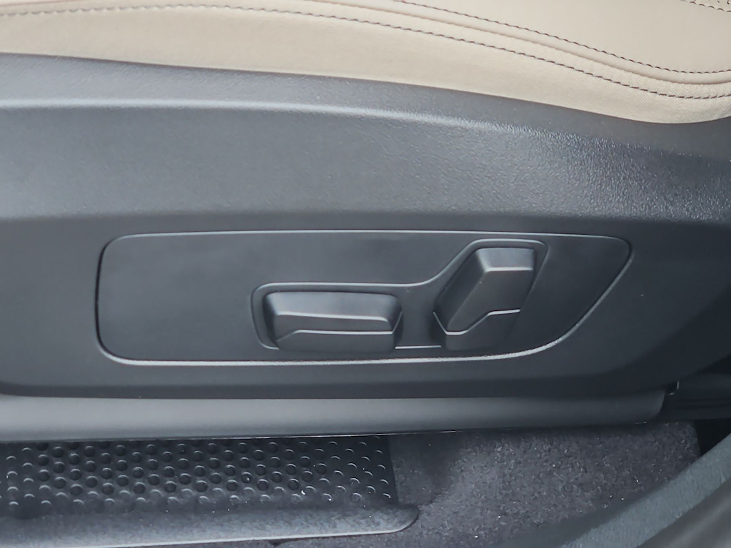 Thumbnail: 2025 BMW X1 - 26