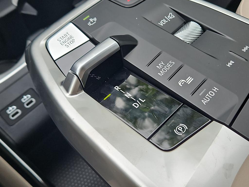 Thumbnail: 2025 BMW X1 - 37