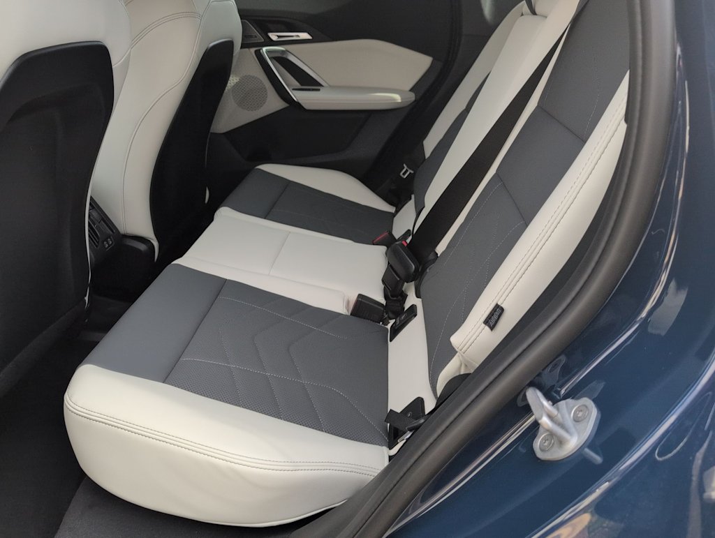 Thumbnail: 2026 BMW X1 - 25