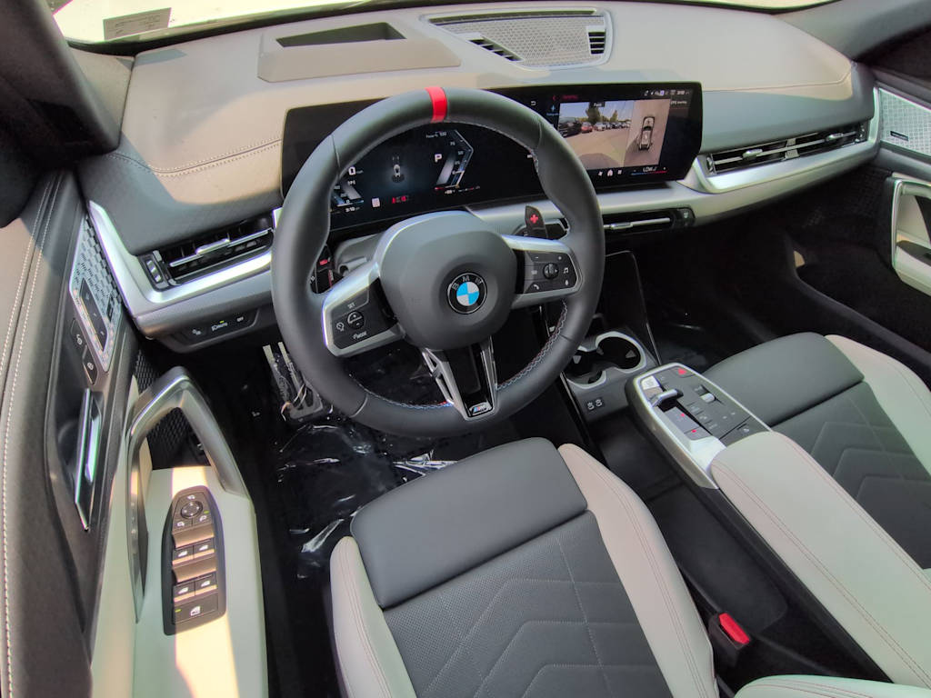 Thumbnail: 2025 BMW X2 - 2