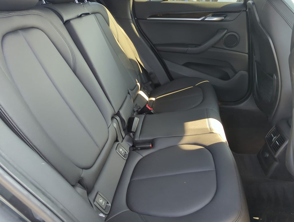 Thumbnail: 2016 BMW X1 - 30