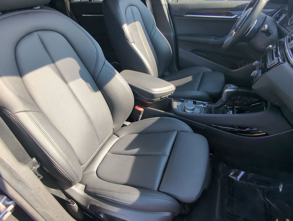 Thumbnail: 2016 BMW X1 - 31