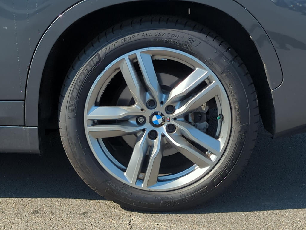 Thumbnail: 2016 BMW X1 - 8