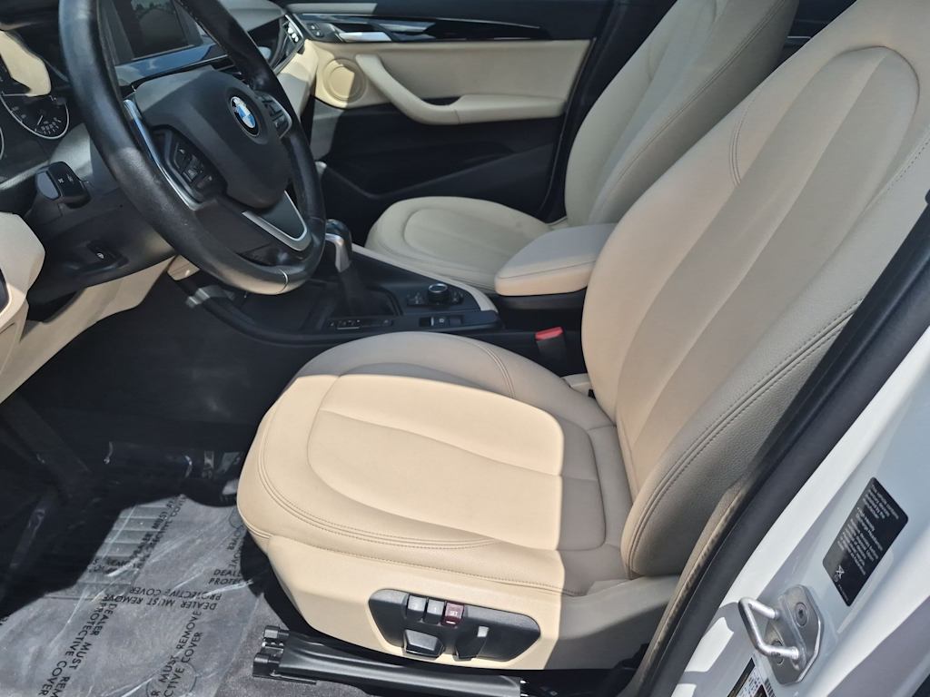 Thumbnail: 2018 BMW X1 - 11