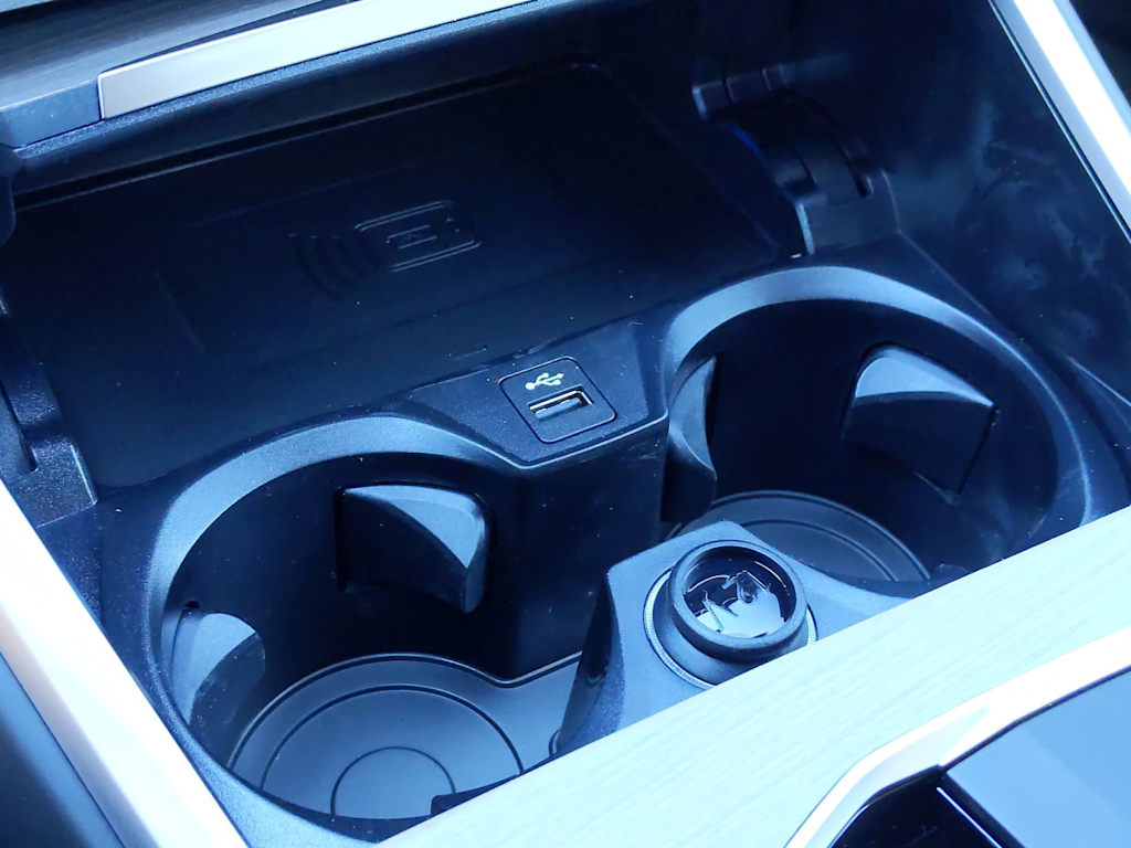 Thumbnail: 2025 BMW i4 - 38