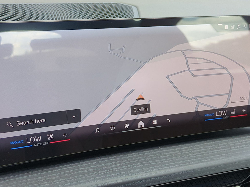 Thumbnail: 2025 BMW i4 - 33